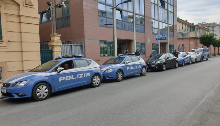 Chiavari: Strappa la borsetta ad un’anziana, arrestato 24enne