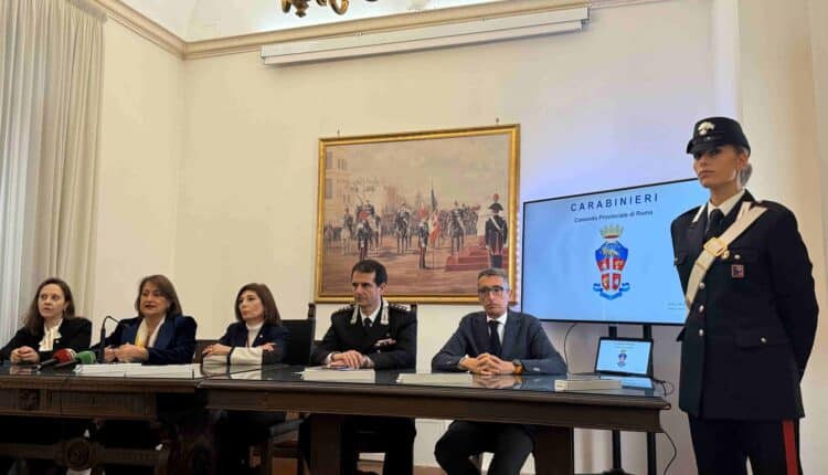 Roma: in funzione Mobile Angel, uno smartwatch collegato ai Carabinieri per chiedere aiuto in caso di aggressione