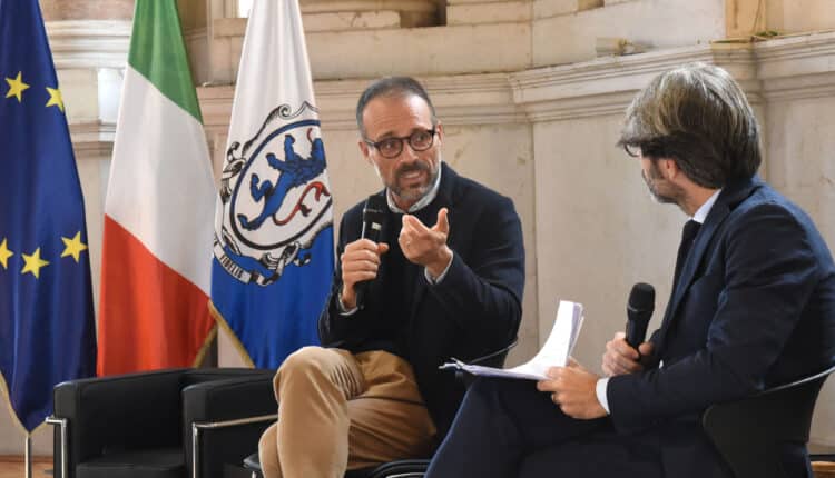 A Palazzo Loggia il convegno "Lavoro e Fragilità a Brescia: il ponte della cooperazione"