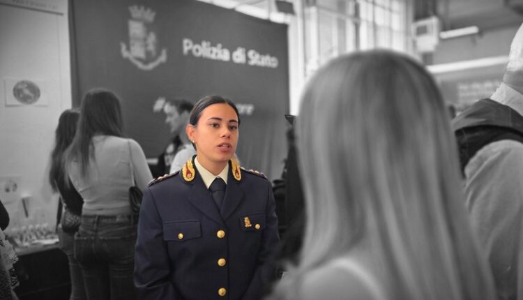 La Polizia di Stato a Pordenone: giovani, lavoro e legalità alla Fiera "Punto di Incontro"
