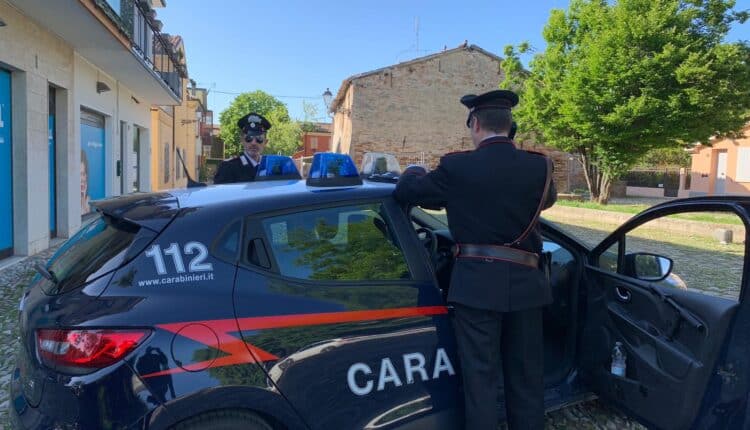 Cesenatico: Rapina aggravata, i Carabinieri arrestano 2 persone pregiudicate per rapina