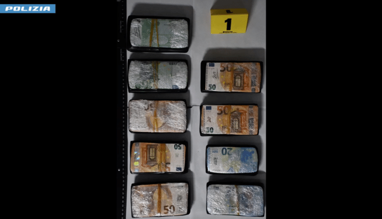 Genova, vasta operazione antidroga della Polizia di Stato