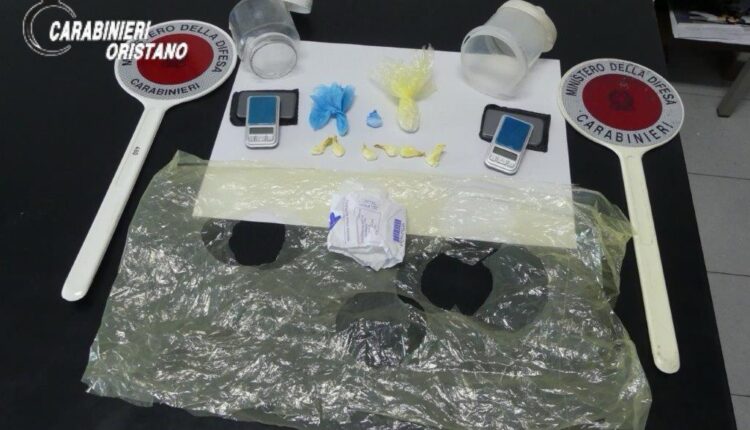 Cabras: Operazioni antidroga, denunciati due 30enni