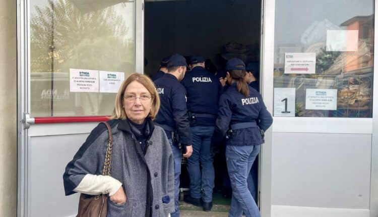 Verona: alla Ronda della Carità le coperte della Polizia di Stato