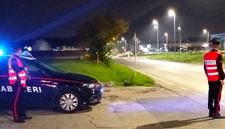 Longiano, i Carabinieri inseguono e denunciano un giovane motociclista