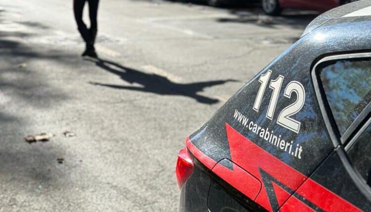 Massa Lombarda, Carabinieri denunciano due donne ed un uomo per furto aggravato in concorso. Refurtiva recuperata