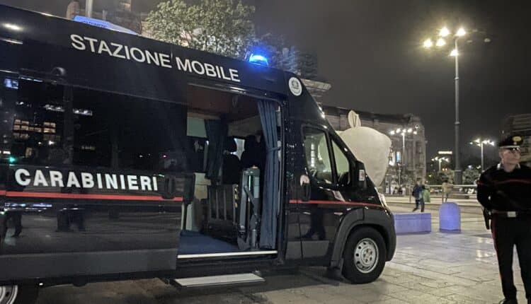 Milano, ampia attività di controllo straordinario del territorio svolta dai Carabinieri