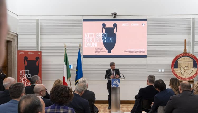 Roma: al Museo Nazionale Etrusco di Villa Giulia la mostra “Miti greci per principi dauni”