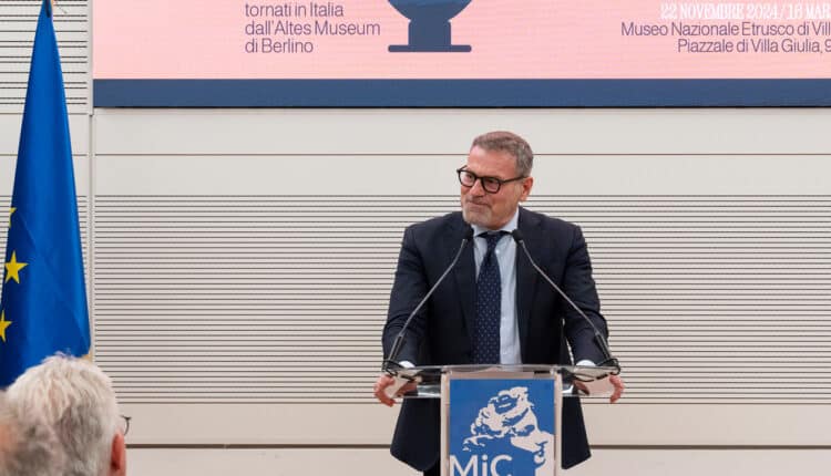 Roma: al Museo Nazionale Etrusco di Villa Giulia la mostra “Miti greci per principi dauni”