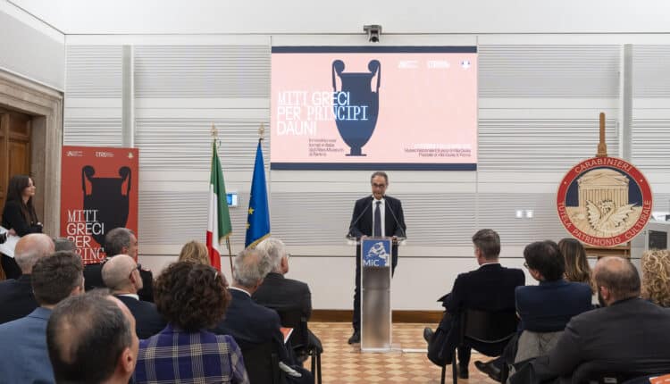 Roma: al Museo Nazionale Etrusco di Villa Giulia la mostra “Miti greci per principi dauni”