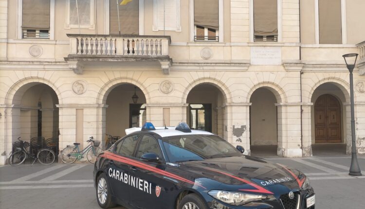 Portomaggiore: Violento nei confronti dei militari, arrestato