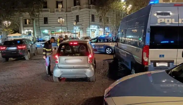 Napoli: controlli della Polizia di Stato, contestate 11 violazioni del Codice della Strada e ritirata una patente di guida.