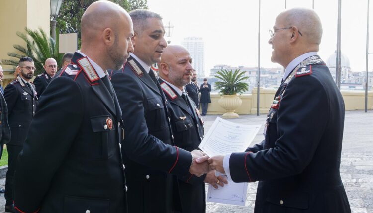 Napoli: il Generale La Gala, Comandante della Legione Campania, premia 57 Carabinieri