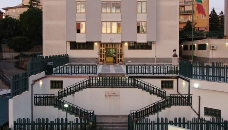 Caltanisetta: Sequestro di imprese, terreni e veicoli ad un recidivo condannato per associazione mafiosa 