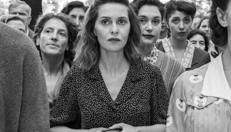 Roma, alla Casa del Cinema la mostra fotografica sul film di Paola Cortellesi "C'è Ancora Domani"