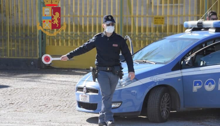 Cagliari: arrestato 28enne per estorsione e autoriciclaggio, si fingeva carabiniere per truffare anziani