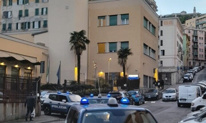 Genova: in auto con arnesi da scasso e documenti falsi, denunciati dalla Polizia di Stato