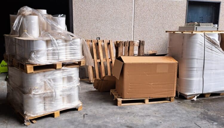 Conclusa in tutta Europa l'Operazione “Zamek”: sequestrate 57 tonnellate di tabacco e arrestati 11 soggetti