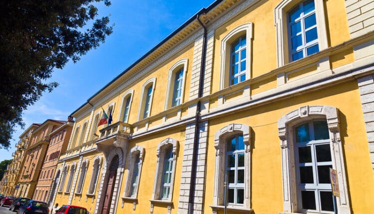 Perugia: “Caserme aperte” in occasione della Giornata dell’Unità Nazionale e delle Forze Armate