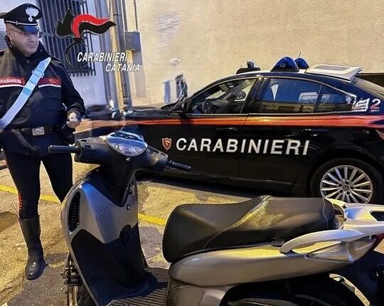 Paternò: giovane spacciatore minorenne arrestato dai Carabinieri