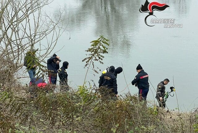 Asola, svolta nelle indagini relative allo sparo nell'autobus. Un minorenne arrestato