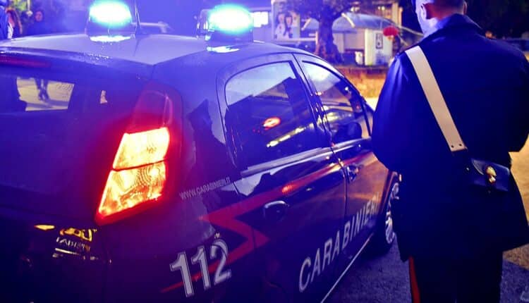 Boscoreale, ha 16 anni e minaccia di suicidarsi. I Carabinieri la ascoltano e la salvano