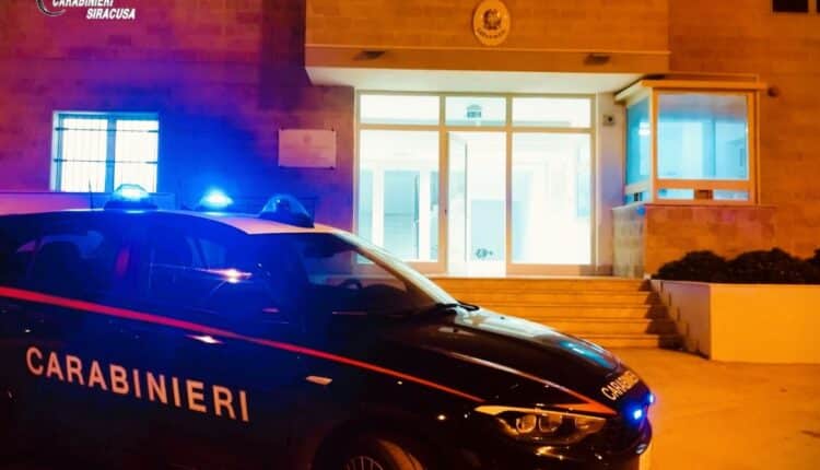 Augusta: Minaccia di morte la moglie, arrestato 37enne