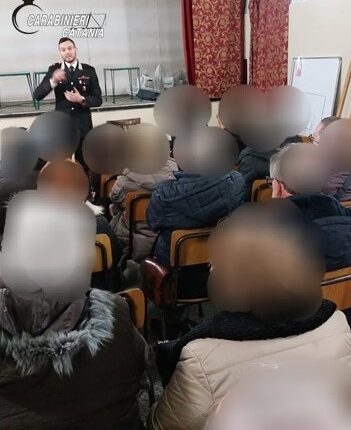 San Pietro Clarenza: Tentata truffa agli anziani evitata grazie alle Conferenze Preventive dei Carabinieri