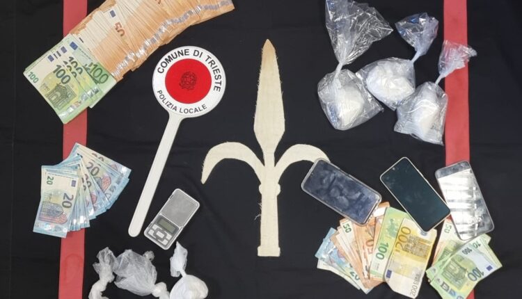 Trieste, operazione Crazy Horse 2024: arrestate 3 persone e sequestrati più di 300 grammi di cocaina