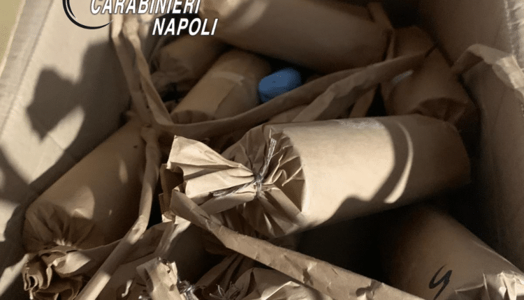 Ercolano,  contrasto ai fuochi illegali, sequestrati 7 kg di polvere esplosiva. I Carabinieri arrestano un 36enne