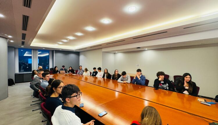 Liguria: 17 studenti vincitori della sfida "Hackathon to Bruxelles" in visita al Parlamento Europeo