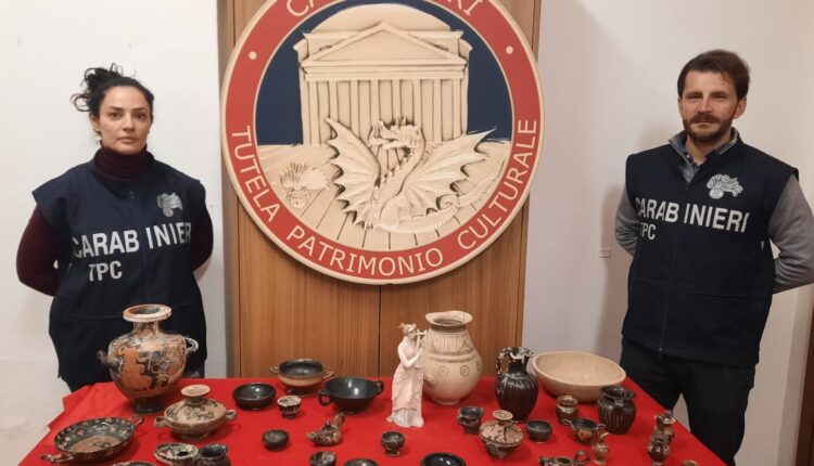 Traffico illecito di reperti archeologici: 32 indagati e 4 arresti nel blitz dei Carabinieri TPC di Bari