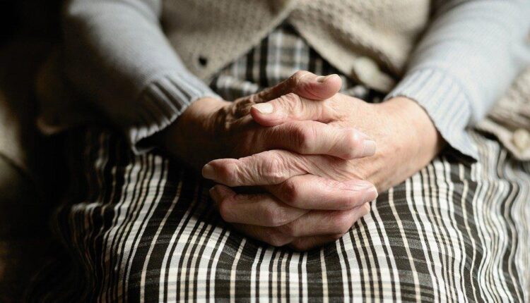 Gallipoli: arrestato 50enne in flagranza di reato per maltrattamenti in famiglia, resistenza e violenza a pubblico ufficiale