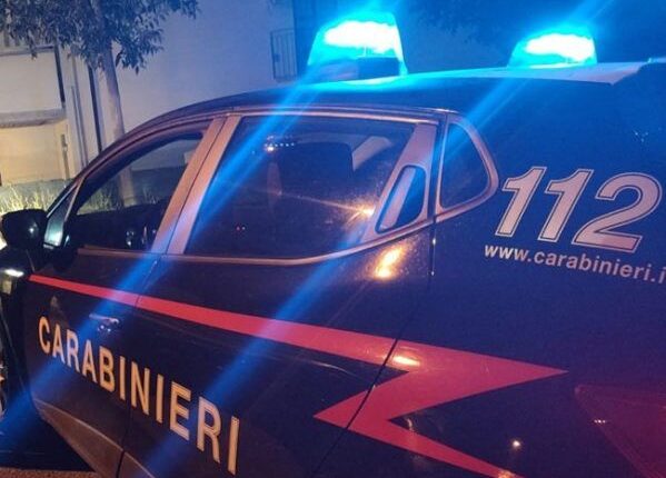San Benedetto Po: Minaccia l'amico 56enne con un cutter, denunciato 64enne