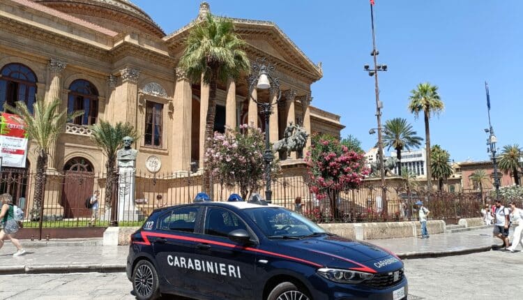 Palermo, arrestati 2 uomini per spaccio di droga