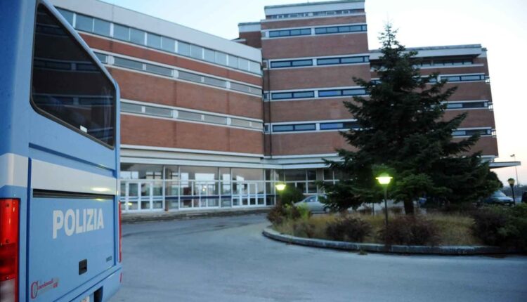 Fermo: Polizia di Stato arresta ex incendiario delle Chiese