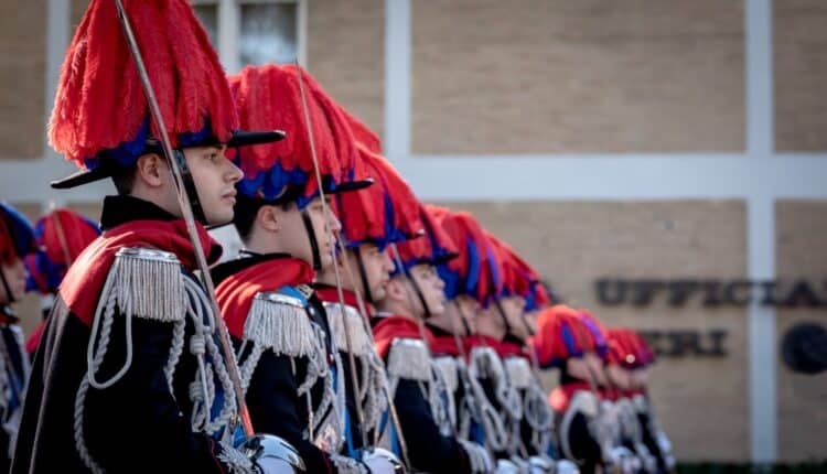 Roma, concorso per il reclutamento di 65 allievi ufficiali dell'arma dei Carabinieri