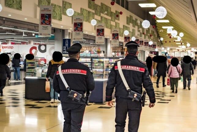 San Daniele Po, i Carabinieri hanno denunciato due uomini ritenuti responsabili di indebito utilizzo di carta di pagamento