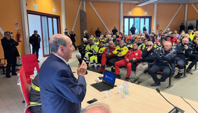 San Giovanni La Punta: protezione civile, Schifani visita il centro operativo regionale