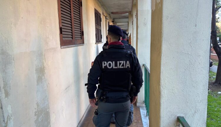 Roma: operazione Interforze al Quarticciolo, perquisizioni e immobili Ater liberati