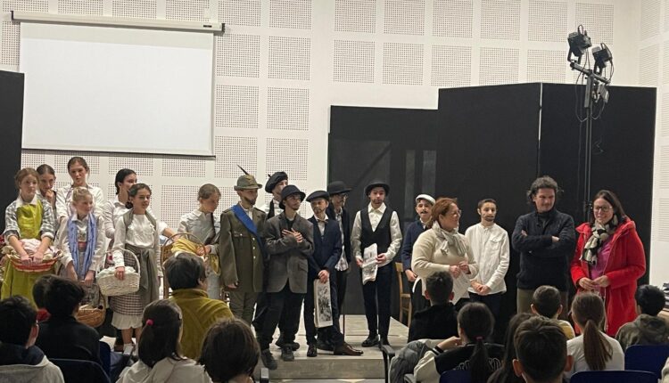 Parona, gli alunni delle medie raccontano la vita di Isolina Canuti attraverso il teatro