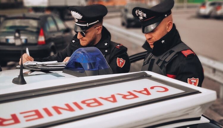 Castiglione delle Stiviere: Sorpresi a rubare generi alimentari per più di 600 euro, arrestati