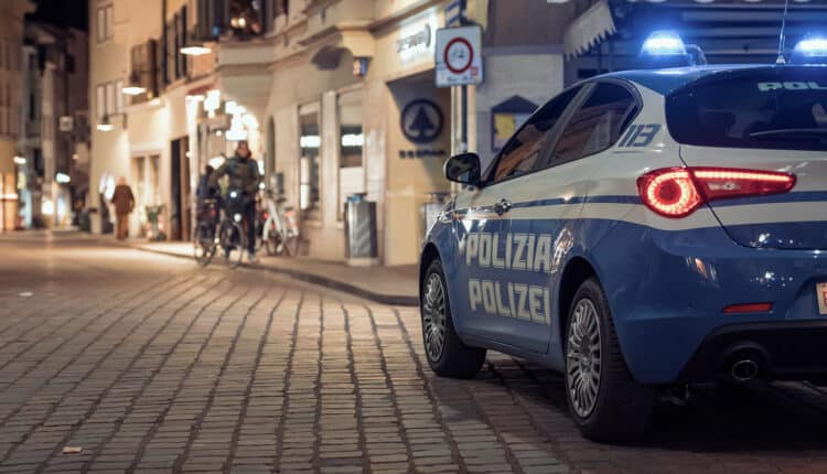 Bolzano, la Polizia di Stato arresta un ricercato straniero
