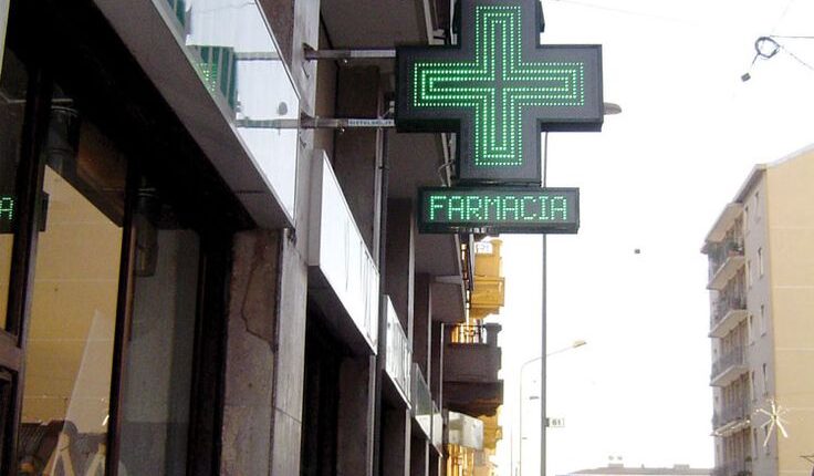 Milano: Rapinava assiduamente le farmacie, arrestato 55enne recidivo