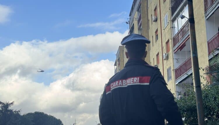 Caivano: Arrestate dai Carabinieri 4 persone per detenzione di armi ed estorsione, aggravate dal metodo mafioso