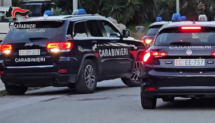 Reggio Calabria: Imponente sequestro di armi nel quartiere Arghillà da parte dei Carabinieri