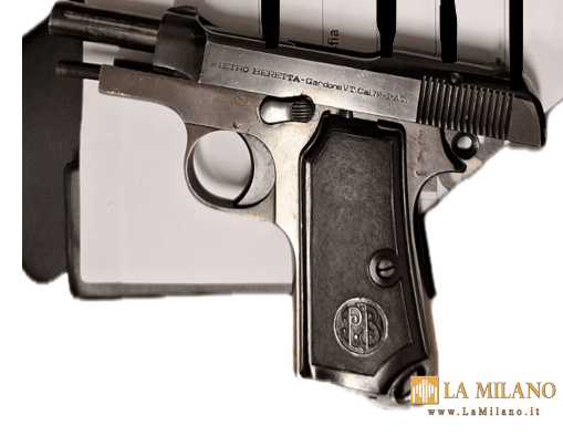 Bressanone: la Polizia di Stato arresta i due Ex Poliziotti fermati e denunciati giorni fa per possesso di armi, gioielli, denaro e uniformi della Polizia