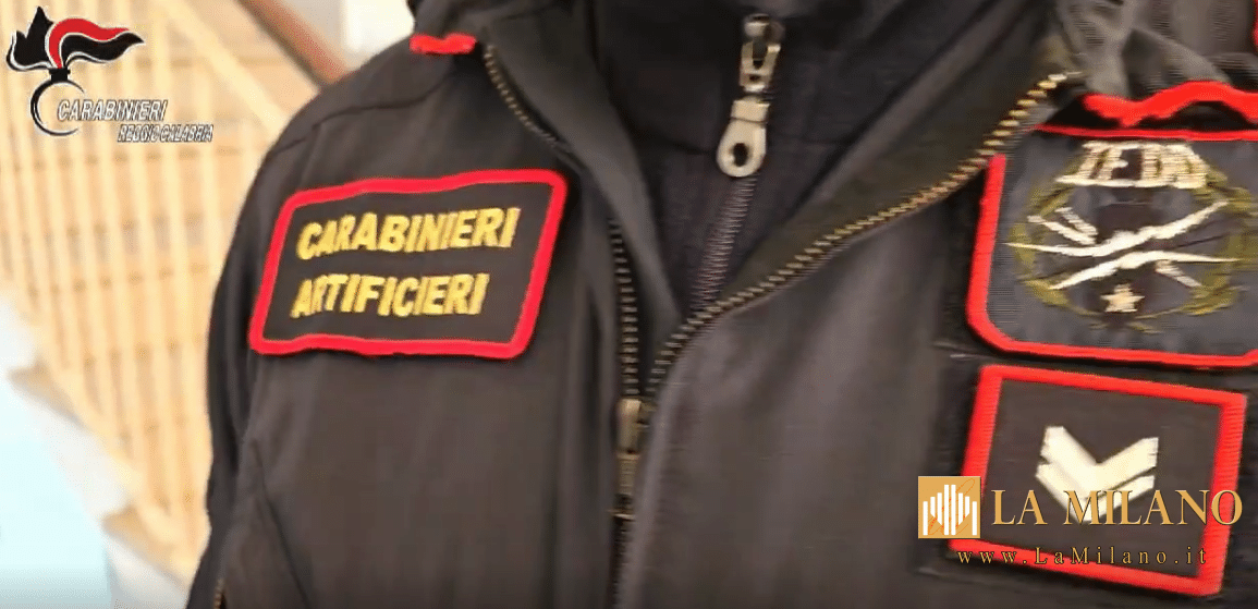 Reggio Calabria: colpo decisivo alla criminalità organizzata, imponente sequestro di armi e esplosivi nel quartiere Arghillà