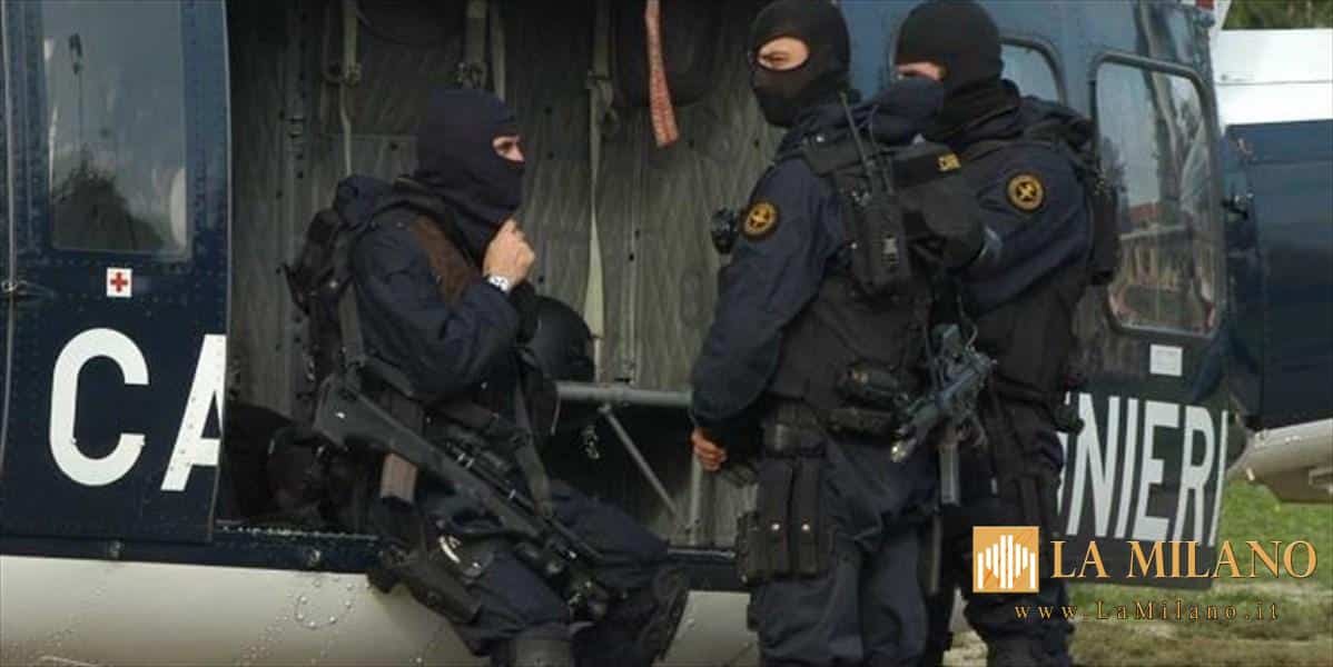 Faida tra bande in Sicilia: sequestrati 3 giovani per un debito di droga, la vendetta per la sottrazione di 4 kg di Hashish dal valore di 15.000 Euro. Arrestata la banda di rapitori siracusani