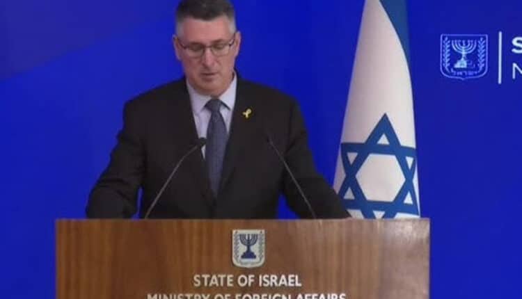 Ministro israeliano Sa'ar